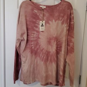 Easel tie dye top